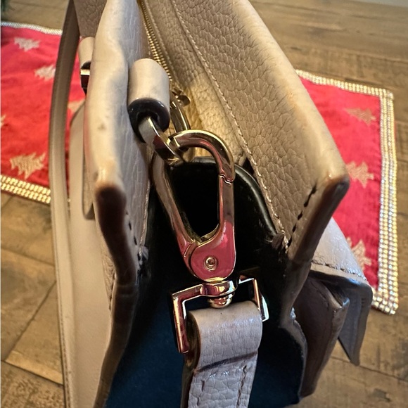 Kate Spade taupe pebbled leather large zip front flap shoulder bag - Picture 10 of 16